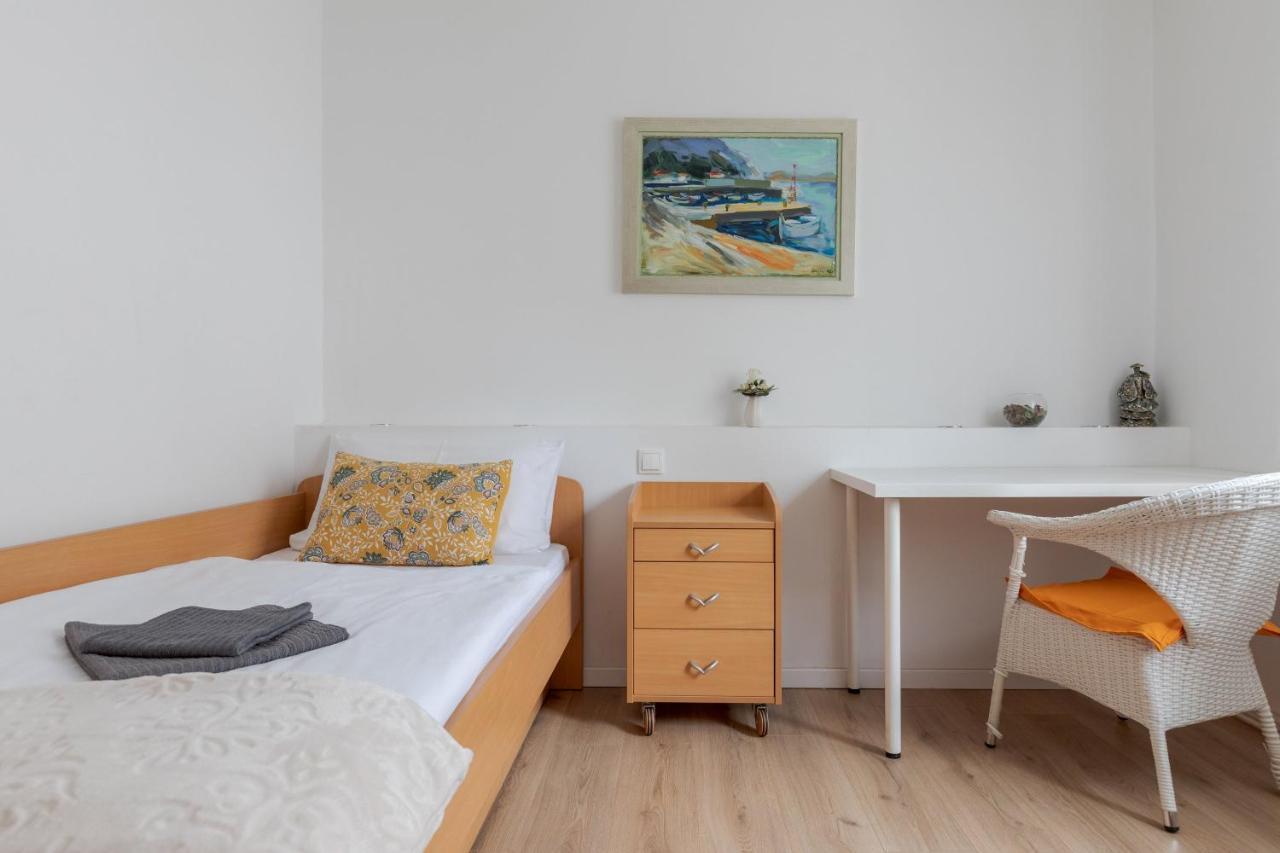 Lisinski Apartment With Private Parking Zagreb Exterior foto